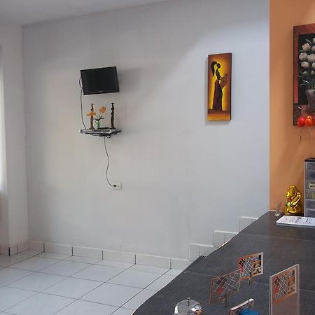 Casa Linda II 호텔 이키토스 외부 사진